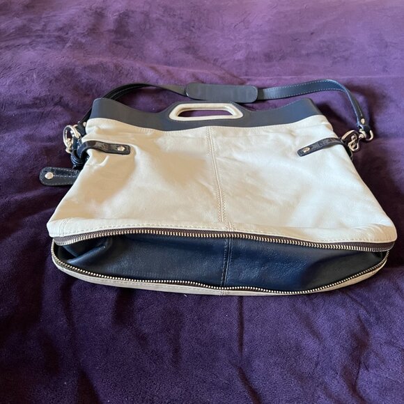 Coach M0873-13380 Ecru Leather Blue Double Handle Foldover Zipper Gusset Bag - Picture 8 of 10